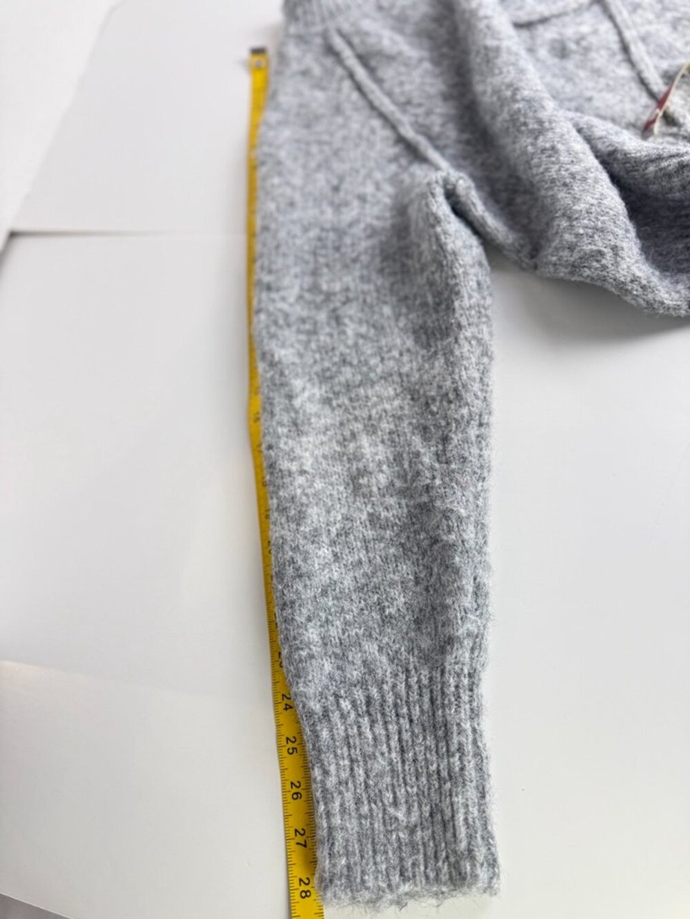 Cozy Women's Gray Knit Sweater with Side Bow Detail - Picture 7 of 8